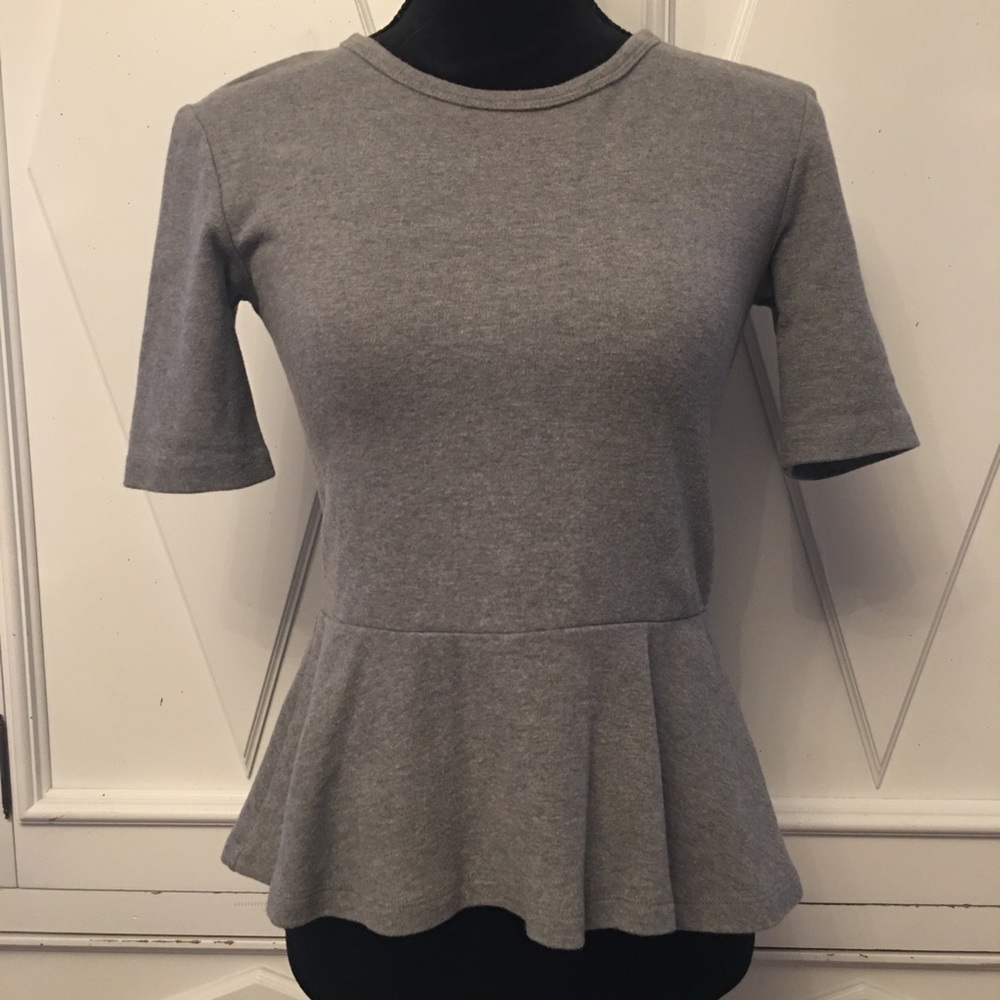 GREY PEPLUM TOP WITH BACK ZIPPER